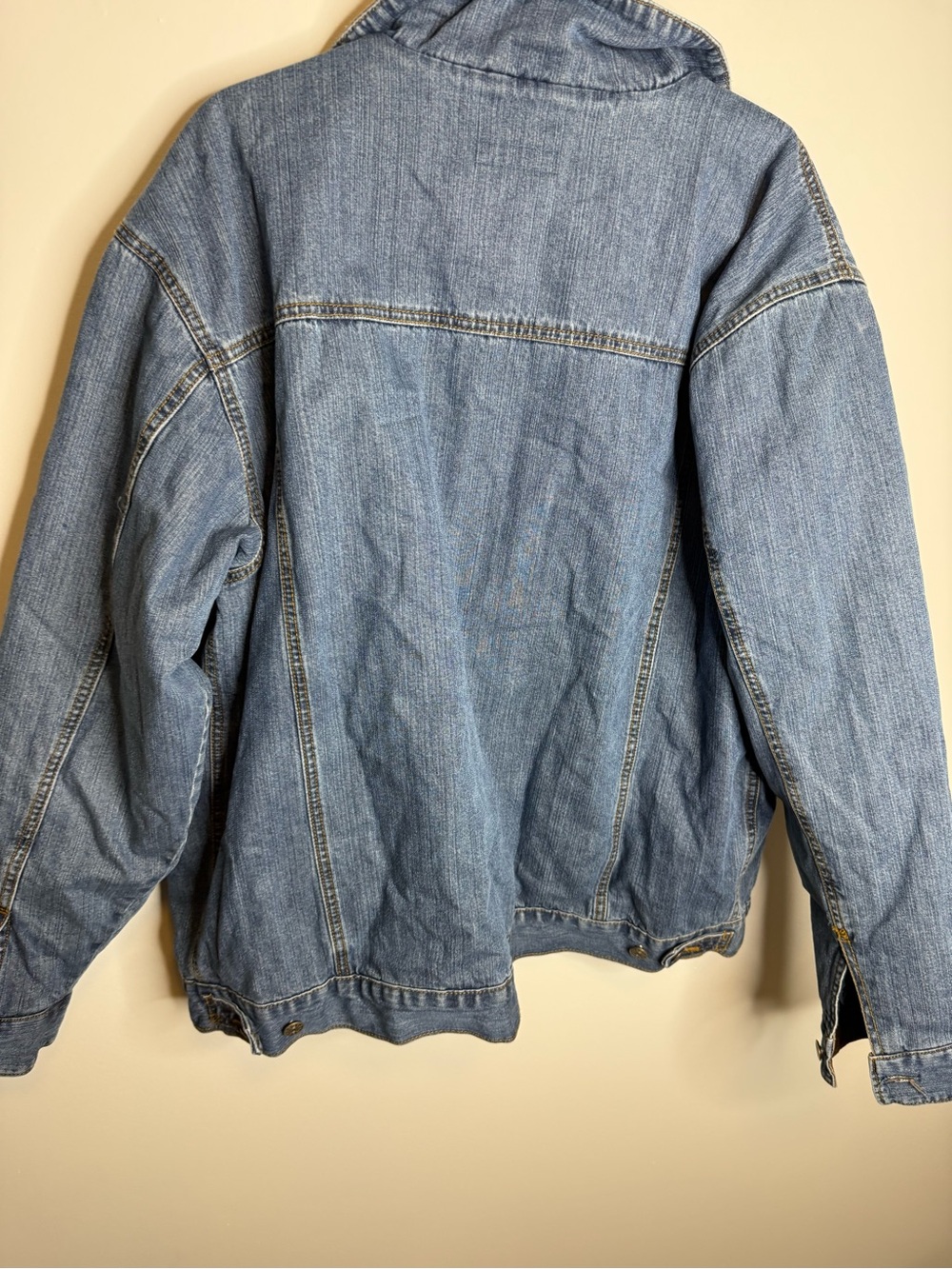 Wrangler Blue Denim Jacket with Brown Corduroy Collar and Red Plaid Lining large - Picture 7 of 8